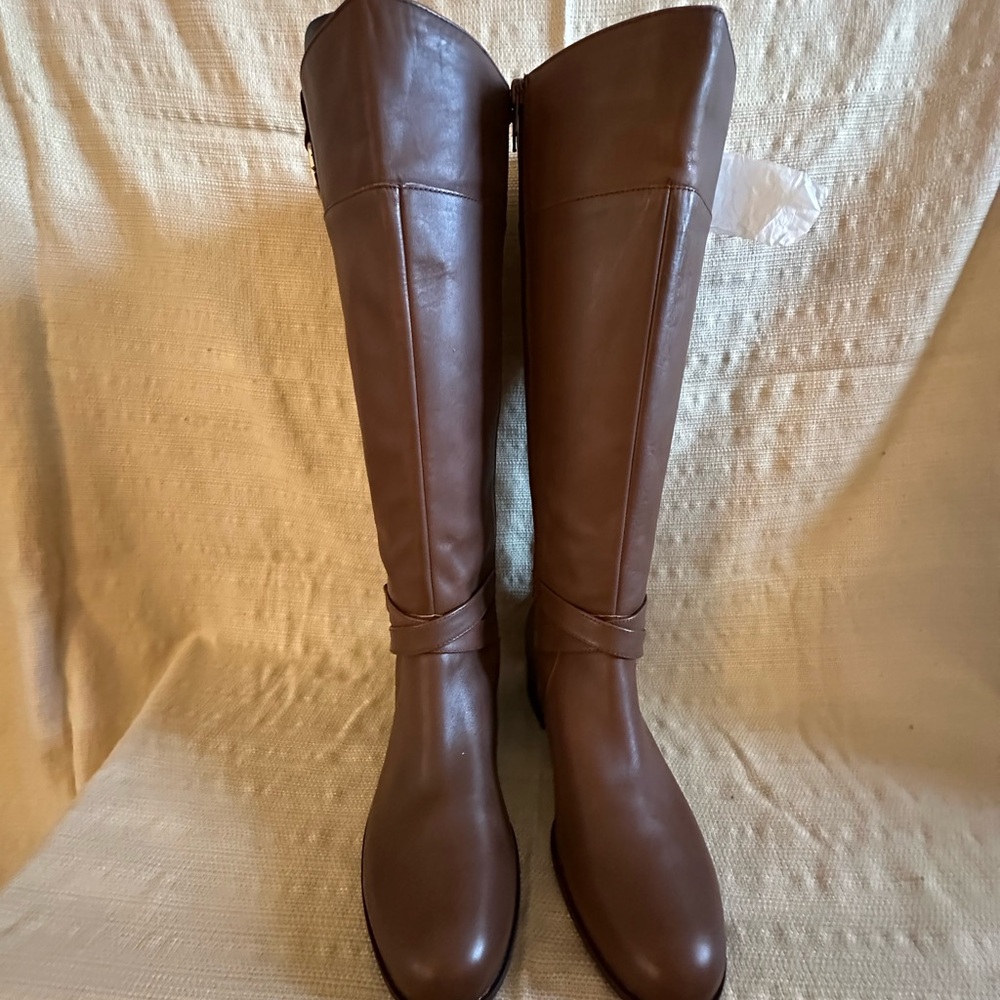 Giani Bernini Chocolate Wide-Calf Heeled Boots - Picture 3 of 6